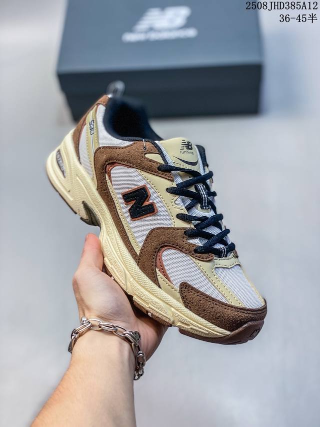 新百伦 Nb530 New Balance 530 复跑古鞋Nb530这鞋双确实是Nb家经复典古款式之一，以全科新技诠释，成打功造530鞋款。鞋面保在持530基