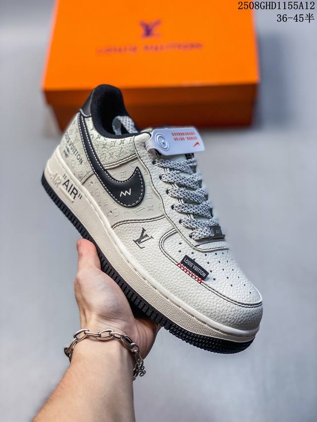 海外爆款限量发售！Nike Sb Dunk Low “Supreme联名 米黑线小红勾” 高端定制 低帮休闲板鞋 定制鞋盒 大厂纯原品质出货 超高清洁度 皮料切