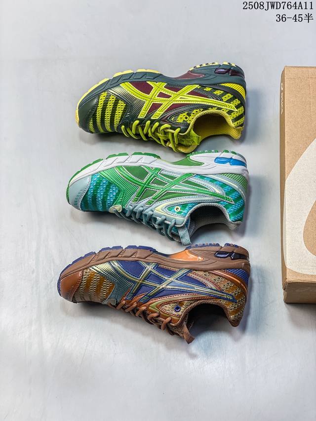 Asics 亚瑟士 Gel-1130 男女时尚透气 健步减震 运动潮流耐磨休闲鞋 选用网眼与皮革相接，复古而富有层次感。网布搭配银色金属感线条，虎爪 Logo