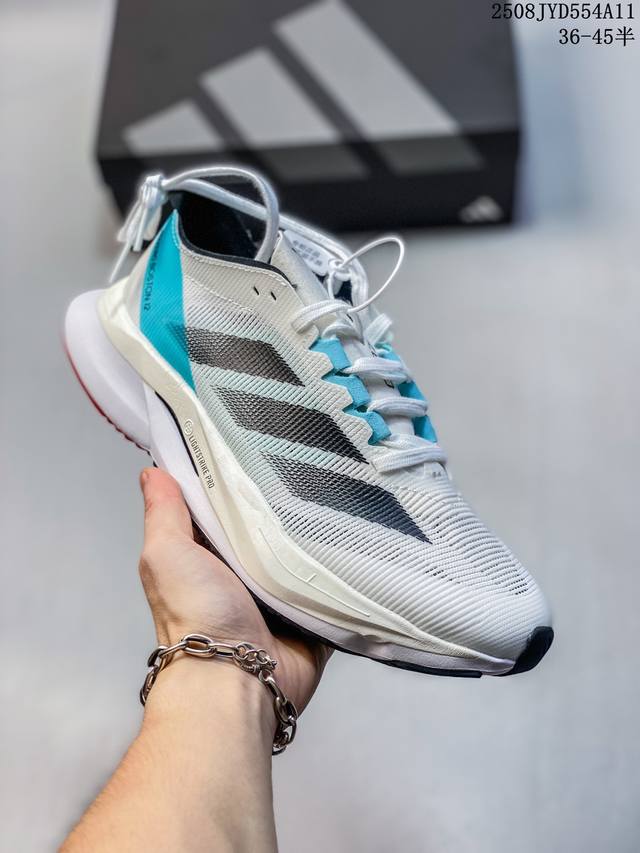 公司级Adidas Adizero Boston 12 轻盈跑鞋 超轻发泡底 缓震透气跑步鞋 Adizeroboston12跑鞋专为中长跑而设计 它们通过来自E
