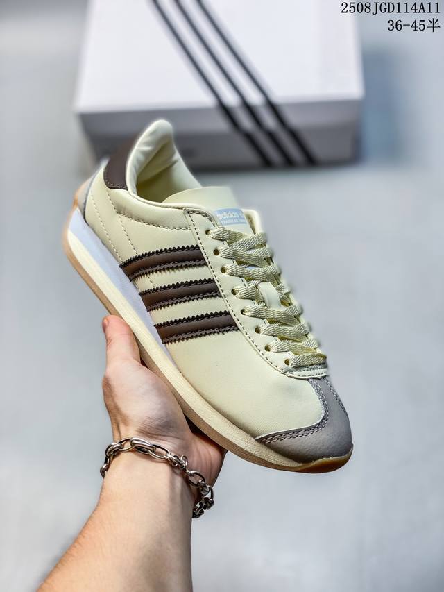 公司级Adidas Originals Country Og 舒适复古 防滑耐磨 阿迪达斯 低帮板鞋 货号:Ji1345 尺码：如图 编码：08Jgd114A1