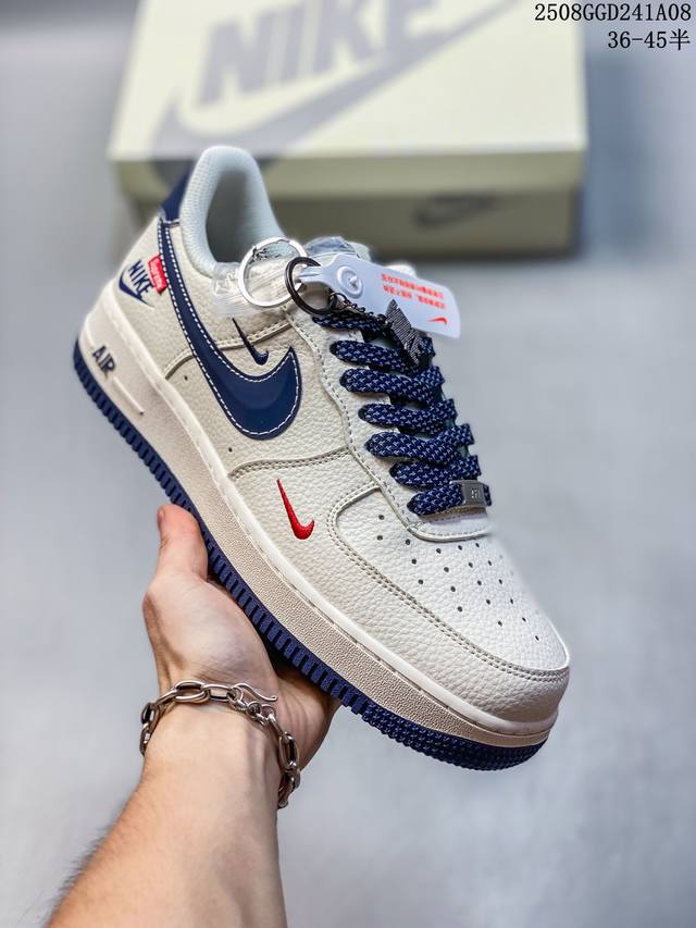 海外爆款限量发售！公司级Nike Air Force 1 '07 Low “Supreme联名 Nike米蓝勾”空军一号 低帮 运动鞋 休闲鞋 折边针车 工艺难