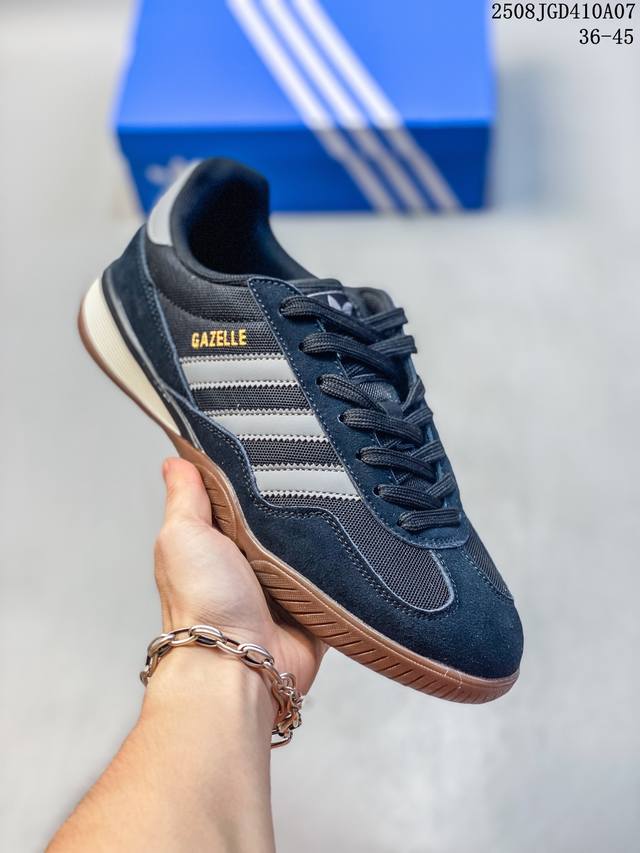 阿迪达斯 Adidas Originals Bermuda 时尚复古 耐磨轻便 低帮板鞋 货号:Jq0887 尺码:36～45 编码：08Jgd410A07