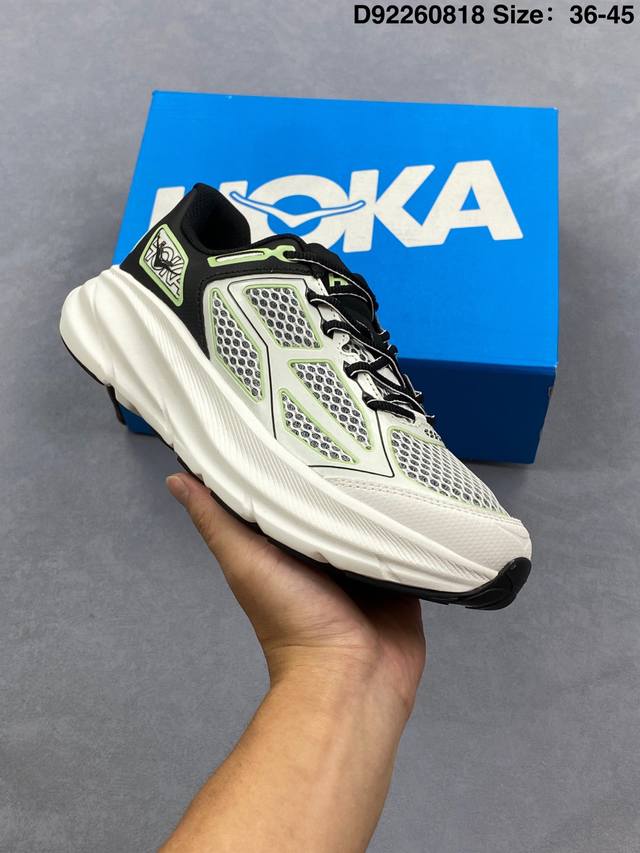 公司级Hoka M Clifton One9 轻量低帮户外越野跑鞋 户外山脉越野轻量运动跑鞋 鞋面用轻的无缝架构 鞋带用了弹性不易松脱的扁宽弹性鞋带 轻薄的Tp
