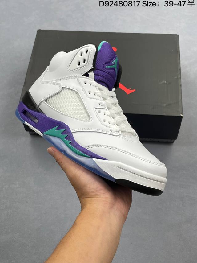 公司级Nike Air Jordan 5 Low 乔丹Aj5代低帮复古休闲文化篮球鞋。Air Jordan创立于1985年是Nike旗下以史上最著名的Nba球星
