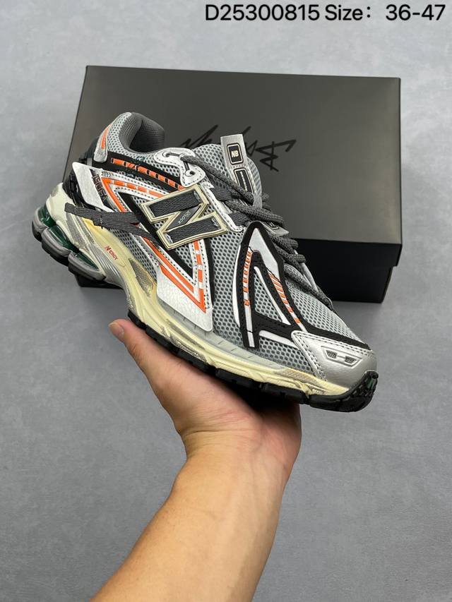 New Balance M1906系列 复古单品宝藏老爹鞋款 公司级版本 复古元素叠加 质感超级棒 楦版型材料细节做工精细 作为Nb最经典的档案鞋型之一 与 2