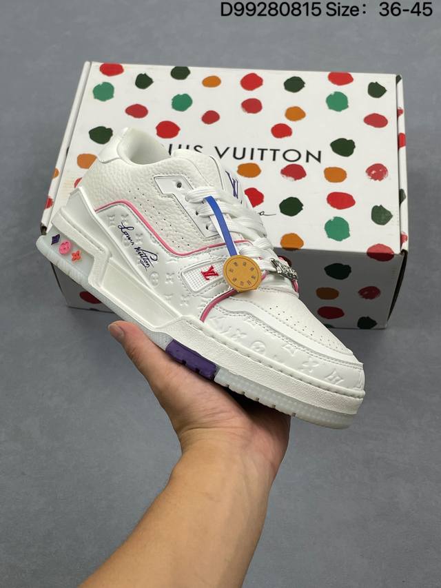 Lv Arch Light Sneaker 休闲运动文化百搭篮球板鞋 尺码：看图所示 编号：D99 815
