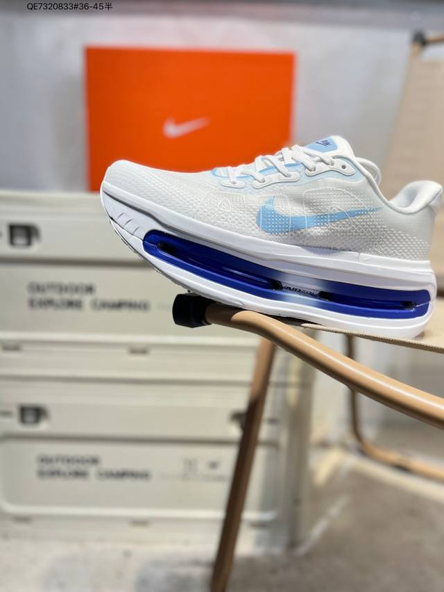 Nike Vomero Premium Air气垫40周年 舒适百搭防滑耐磨 支撑缓震低帮 休闲跑步鞋 时尚外观和运动美学 结合泡棉缓震配置 复古设计风格 泡棉