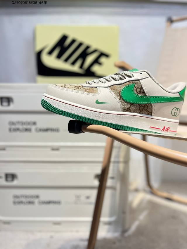 古驰 X 耐克 Nike Air Force 1 '07空军一号 百搭休闲运动板鞋。柔软、弹性十足的缓震性能和出色的中底设计，横跨复古与现代的外型结合，造就出风