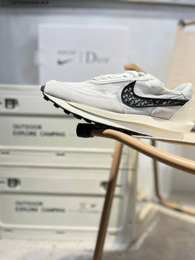 Sacai X N Ldwaffle ”Midnight Spruce And University Red“ 华夫2.0 三方联名 采用了别致配色组合，鞋款整