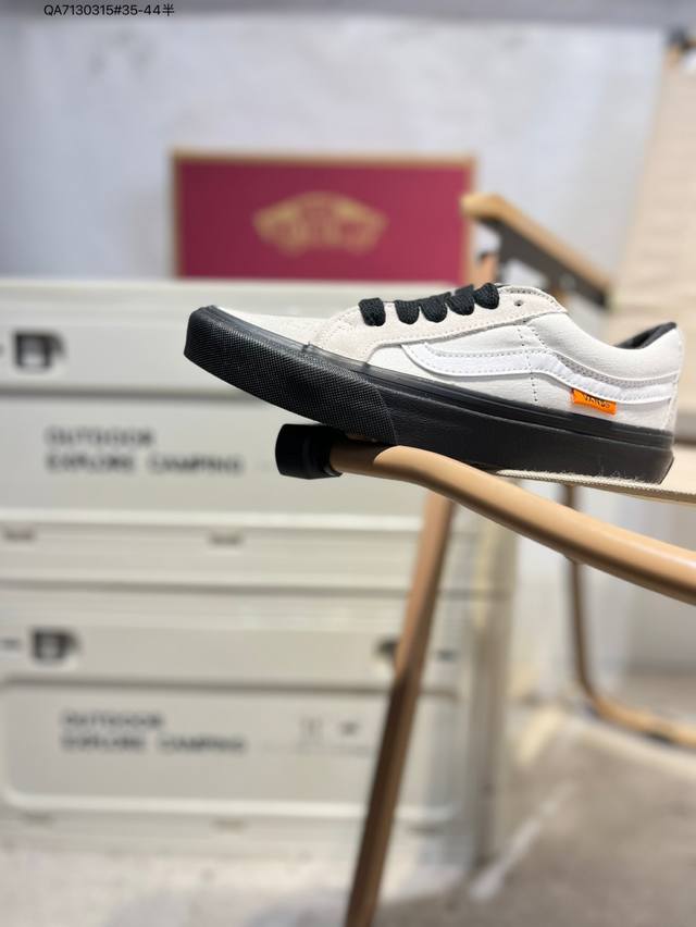 Vanssk8-Low万斯范斯官方 经典复古休闲运动板鞋，高端支线原始硫化工艺，艺术来源于生活成为了Vans美学的个性潮流标志，代表着光和希望，让你变得更加明亮