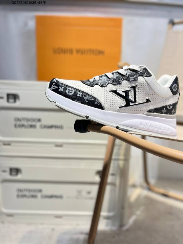 Louis Vuitton 路易威登 男女鞋配置厚实抽屉礼品鞋盒，采用荔枝纹二层牛剖革组合粒面牛剖革鞋面材质，鞋垫嵌入软脚感Eva物料，外置Tpr光泽隔色鞋底法