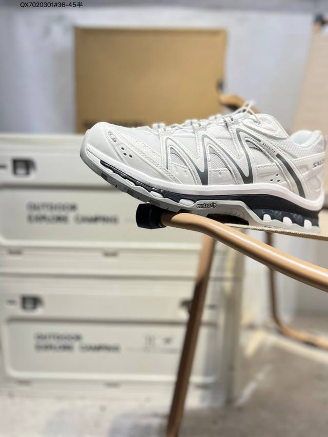 Salomon萨洛蒙 Xt-Whisper 时尚 舒适減震防滑耐磨 低帮跑步鞋 鞋面采用Sensifit贴合技术 全方位贴合包裹脚型 鞋跟部鞋底牵引设计 提供强