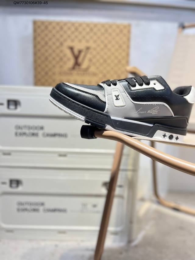 路易威登 Louis Vuitton Lv路易威登板鞋 新款 Lv Trainer最新配色运动鞋 L家 篮球鞋风格运动鞋 该鞋由艺术总监 Virgil Ablo