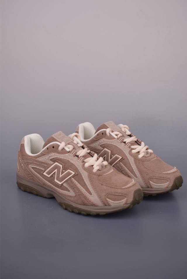 New Balance 新百伦204 系列 复古休闲运动百搭老爹跑步鞋 #采用猪巴革组合网织鞋面材质 #3层组合底模精密开发 #中底嵌入碳板缓震及后跟嵌入Tpu
