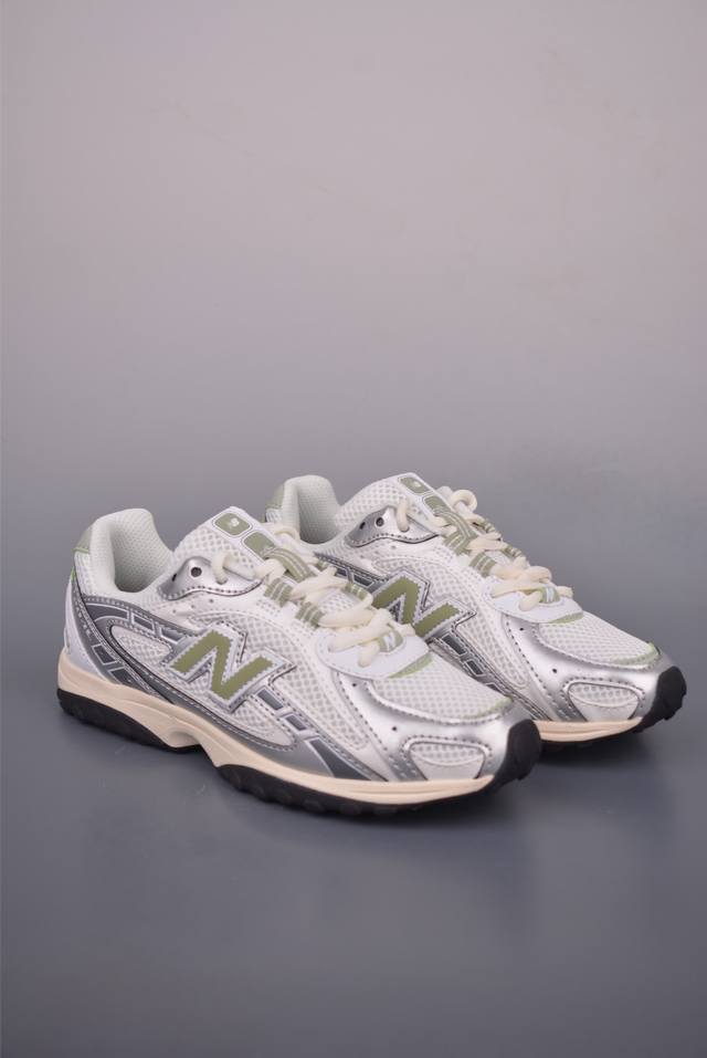 New Balance 新百伦204 系列 复古休闲运动百搭老爹跑步鞋 #采用猪巴革组合网织鞋面材质 #3层组合底模精密开发 #中底嵌入碳板缓震及后跟嵌入Tpu