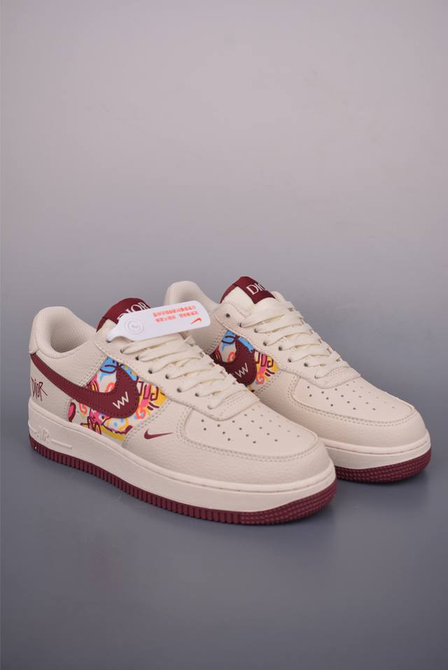 Nike Air Force 1 Low Dior联名 原楦头原纸板 打造纯正空军版型 专注外贸渠道 全掌内置蜂窝气垫 原盒配件 原厂中底钢印、拉帮完美 官方货
