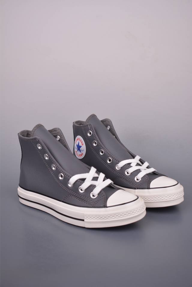 Converse Chuck 1970S 纯色皮面 经典70S鞋型 鞋面和Logo标均采用荔枝纹皮面材质 质感拉满 货号：A09479C 复古灰 货号：A101