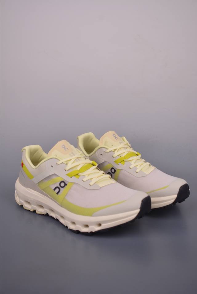 On昂跑 Cloudvista 户外街头机能风跑步鞋 Cloud Hi Edge户外机能融合街头潮流 越界开启全新都市探索 Cloudtec专利科技鞋底搭载耐温