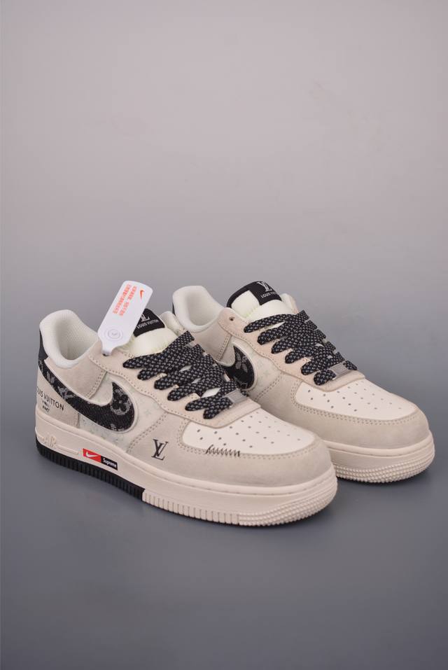 Nike Air Force 1 Low Lv联名 原楦头原纸板 打造纯正空军版型 专注外贸渠道 全掌内置蜂窝气垫 原盒配件 原厂中底钢印、拉帮完美 官方货号: