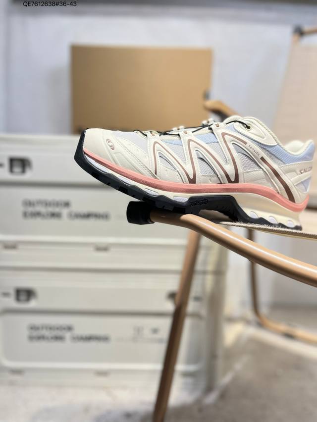 开学季福利特价Salomon Xa Pro Xt-Quest萨洛蒙户外越野跑鞋 鞋面采用Sensifit贴合技术 全方位贴合包裹脚型 鞋跟部鞋底牵引设计 提供强