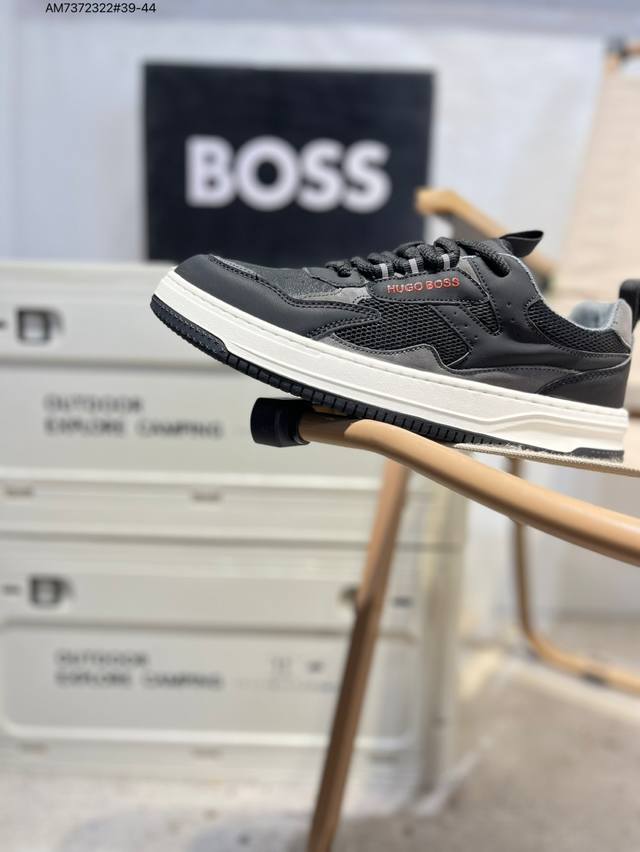 Boss 雨果博斯 钢印版本新款德国高端品牌专柜同步新款、以奢华高端设计出货 鞋面采用原版进口哪怕纳帕小牛皮配滴胶而成 原版 舒适版型Cn8608 Am7372