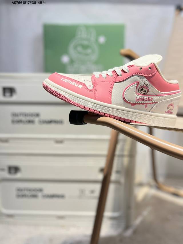 公司级头层皮拉布布 X 乔丹Air Jordan 1 Low Aj1低帮系列篮球鞋 官方同步配色 原装级产物 #拒绝公底 立体鞋型 细节完美 高清洁度Qr202