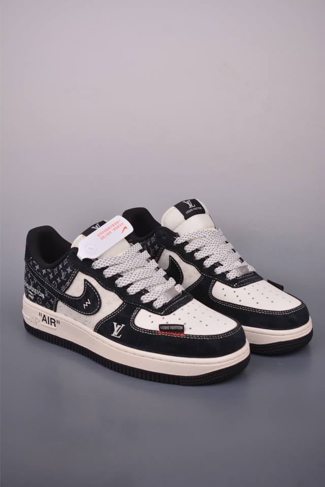 Nike Air Force 1 Low Lv联名 原楦头原纸板 打造纯正空军版型 专注外贸渠道 全掌内置蜂窝气垫 原盒配件 原厂中底钢印、拉帮完美 官方货号: