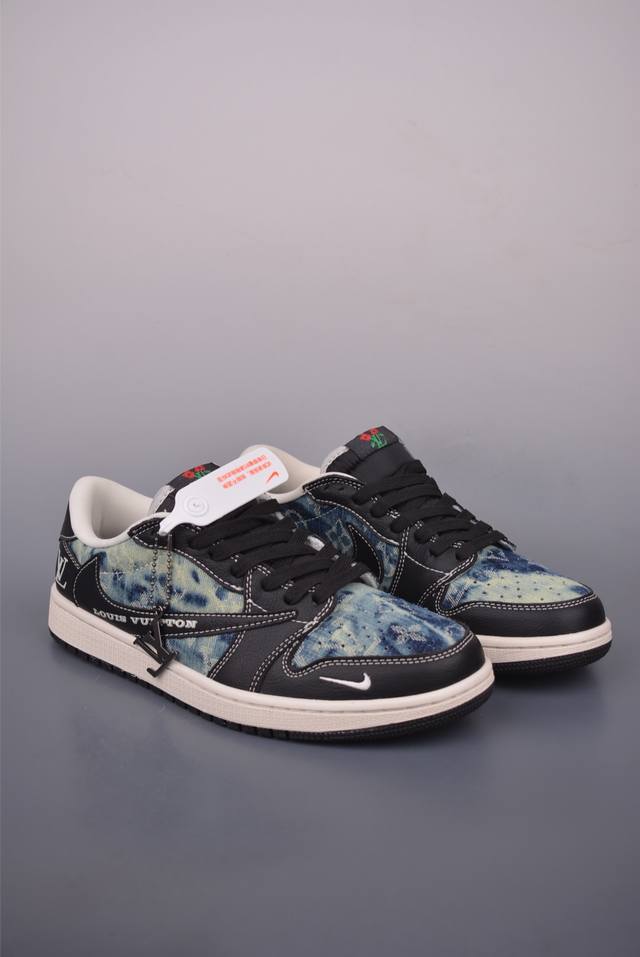 Fragment X Travis Scott X Lv Air Jordan 1 Low 三方联名倒钩 全新的三方联名低帮倒钩鞋面延续了黑脚趾设计，整双鞋以全