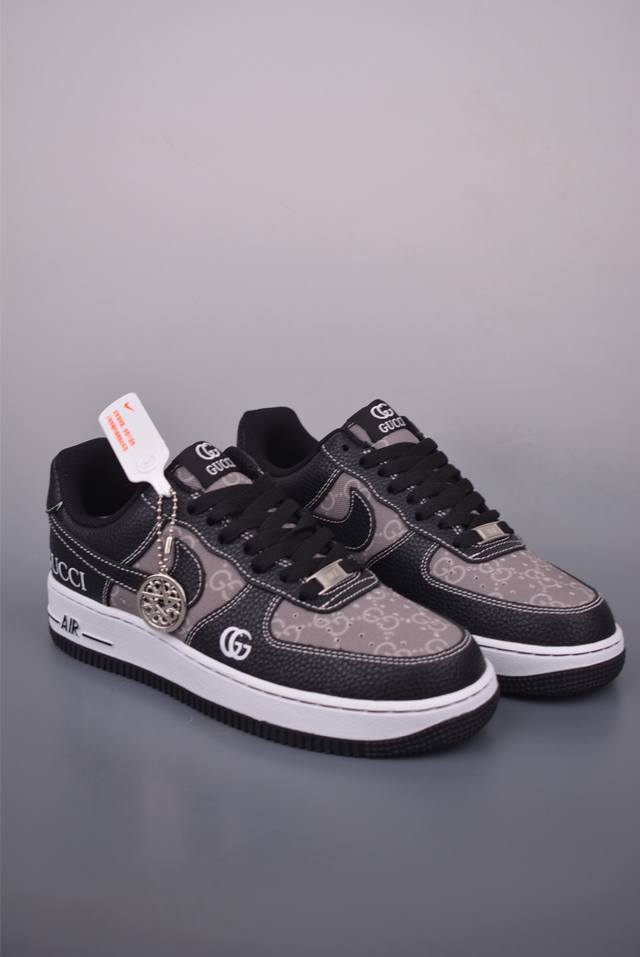 Nike Air Force 1 Low Gucci联名 原楦头原纸板 打造纯正空军版型 专注外贸渠道 全掌内置蜂窝气垫 原盒配件 原厂中底钢印、拉帮完美 官方