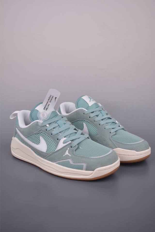 Nike Air Jordan Cmft Era 舒适简约低帮运动鞋 实拍首发 鞋面大面积的网眼透气性拉满 中底的大面积泡棉超级舒适 官方货号:Hj6778 0