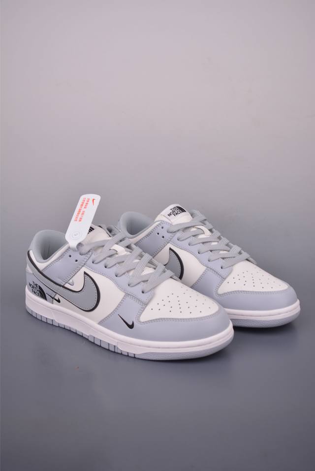 Nike Sb Dunk Low 北面联名 纯原大厂出品 极力推荐 原装头层材料 独家版型蒸餾加工 帶來的是更好的视觉和脚感体验 大厂纯原品质出货 清洁度 电绣