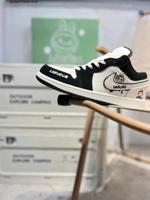 公司级头层皮Labubu X 乔丹Air Jordan 1 Low Aj1低帮系列篮球鞋 官方同步配色 原装级产物 #拒绝公底 立体鞋型 细节完美 高清洁度Qg