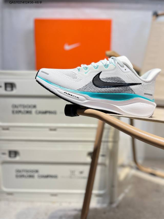 Nk Air Zoom Pegasus 41 登月跑鞋 登月41代超轻网面跑步鞋 脚跟区域营造出色舒适度，而在鞋底部分，搭载全掌型Zoom Air配置耐克网面透
