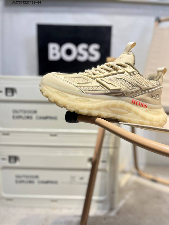 Boss 雨果博斯 钢印版本新款德国高端品牌专柜同步新款、以奢华高端设计出货 鞋面采用原版进口哪怕纳帕小牛皮配滴胶而成 原版 舒适版型Cn8608 Am7371