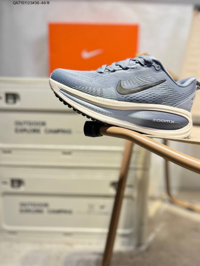 耐克 Nike Air Zoomx Vomero 18代耐克登月减震跑步鞋 货号Hm6803 Qa7151123#36-46半