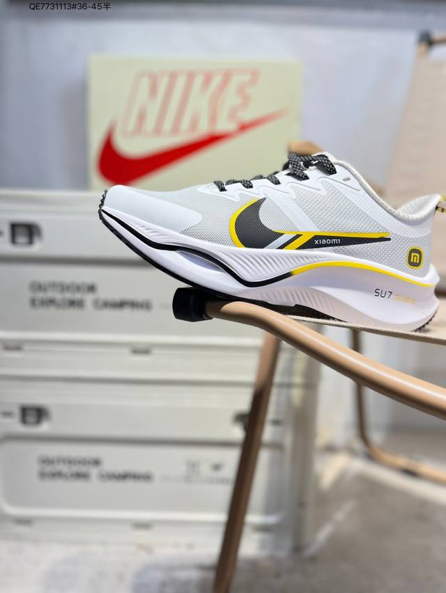 小米 X 耐克Nike Vomero Plus 反转Swoosh｜跑鞋圈新王！厚底增高运动跑步鞋 时尚老爹鞋 这双Vomero Plus真的太绝了！反转Swoo