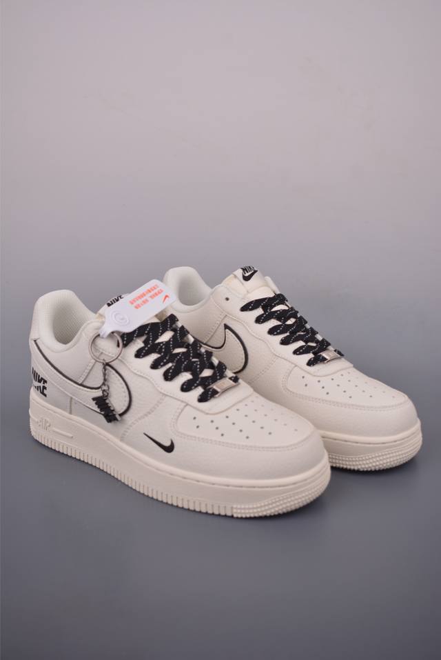 Nike Air Force 1 Low 米白黑 原楦头原纸板 打造纯正空军版型 专注外贸渠道 全掌内置蜂窝气垫 原盒配件 原厂中底钢印、拉帮完美 官方货号: