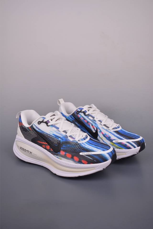 Nike Air Zoom Vomero 18 全新科技提前原鞋开发 运动跑鞋 区别市面真标版本 必定是官方强力主推款式，真正的Zoom缓震科技嵌入如假包退 ，
