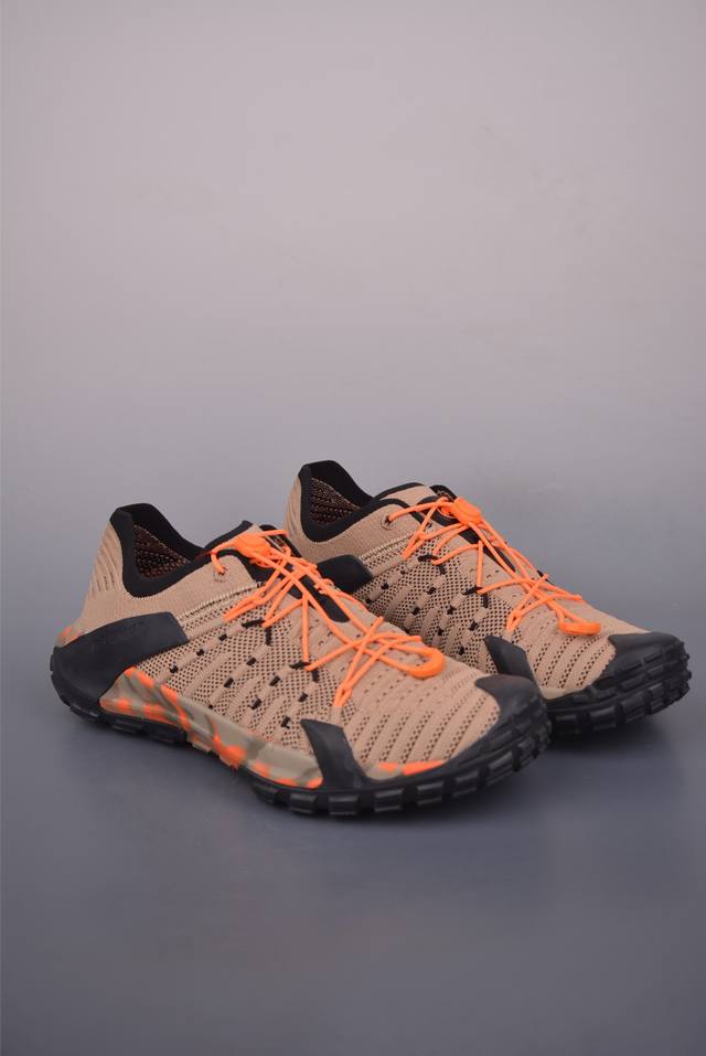 Mammut 猛犸象 Hueco Knit Ii Low 户外功能鞋登山鞋 实拍首发 鞋面采用弹力透气网眼布料鞋面材质 外置Eva轻量镂空排水系统缓震中底 组合