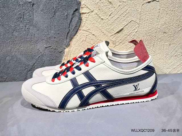 新品上市实拍 Asics Ointsuka Tiger Moage Co 亚瑟士鬼冢虎复古经典跑鞋 产品从款式颜色造型上体现出追求舒适和细节的完美 鞋类更是推崇