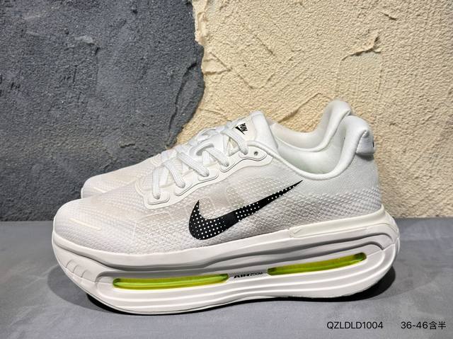 新品上市实拍 Nike Vomero Plus轻盈跑鞋 公司级顶级版本 Nike Vomero 18 舒适百搭防滑耐磨 低帮 休闲跑步鞋男女同款 货号：Hq20