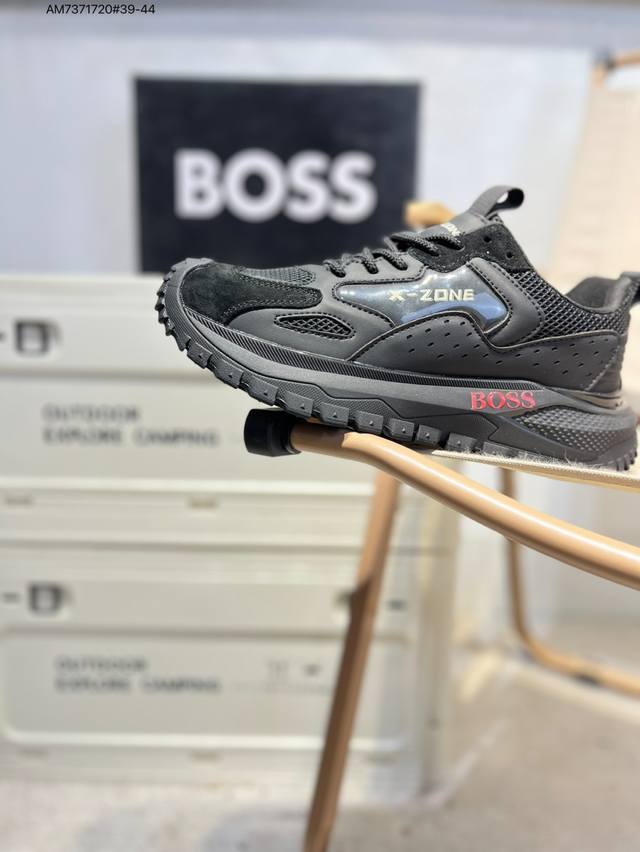 Boss 雨果博斯 钢印版本新款德国高端品牌专柜同步新款、以奢华高端设计出货 鞋面采用原版进口哪怕纳帕小牛皮配滴胶而成 原版 舒适版型Cn8608 Am7371