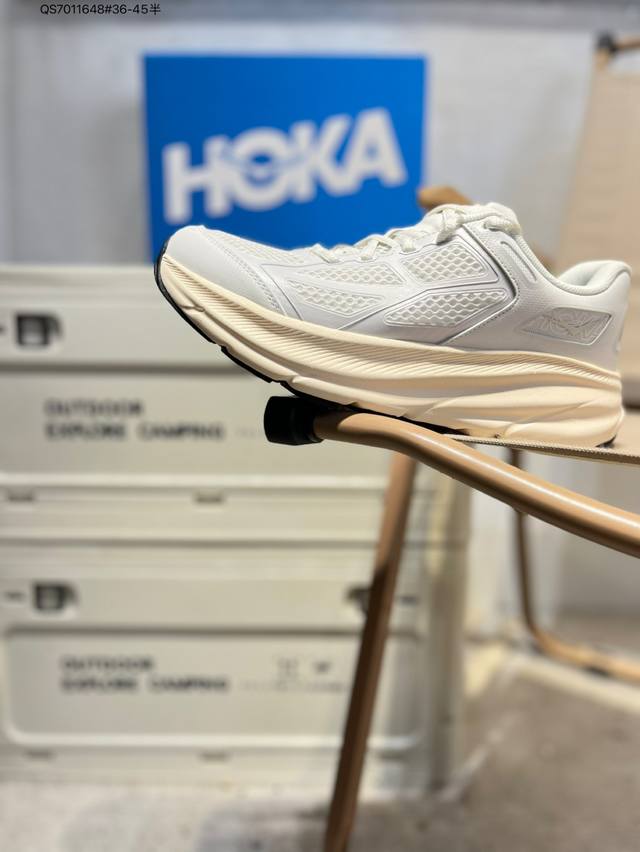 Hoka M Clifton One9 轻量低帮户外越野跑鞋 户外山脉越野轻量运动跑鞋 鞋面用轻的无缝架构 鞋带用了弹性不易松脱的扁宽弹性鞋带 轻薄的Tpu贴在