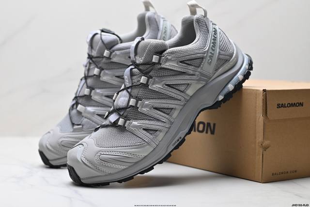 公司级Salomon萨洛蒙 Xa pro 3D户外越野跑鞋 鞋面采用Sensifit贴合技术 全方位贴合包裹脚型 鞋跟部鞋底牵引设计 提供强大的抓地性能 更适应
