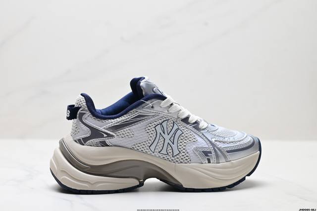 公司级Mlb New York Yankees Curve Runner 舒适百搭 防滑耐磨 低帮 流浪鞋跑步鞋 货号:3Arnspl4N 尺码:35.5 36