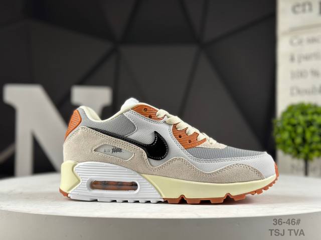 耐克 Nike Air Max 90 Terrascape “Fuel Orange”减震防滑 百搭单品Nike Air Max 90 运动鞋 就是这样一款让你
