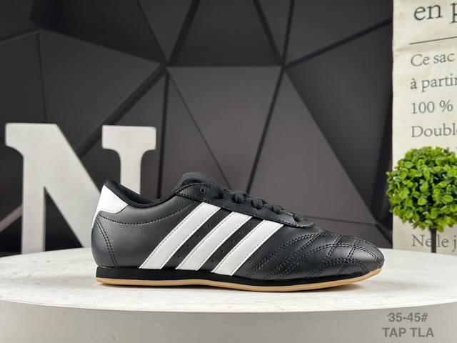 公司级阿迪达斯 Adidas Originals Taekwondo 货号：Js1193 Tap 阿迪包裏性运动舒适防滑耐磨低帮训练鞋 尺码：35 36 36.