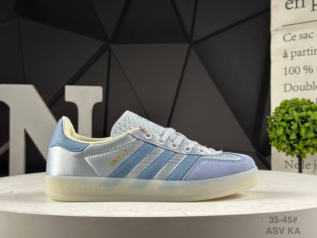 阿迪达斯 Ad Gazelle Indoor Trainers 羚羊内训系列低帮复古百搭休闲运动德训风板鞋 货号：Ji2711 Asv 90年代经典的复刻版！自