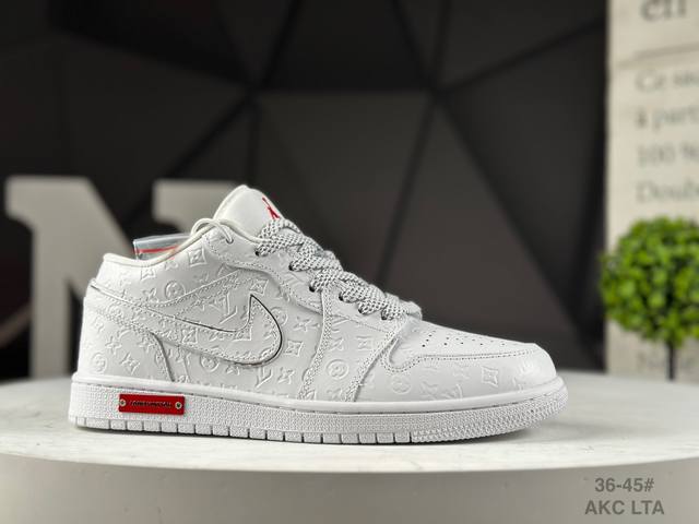 公司级Nike Air Jordan 1 Low Aj1乔1低帮休闲板鞋 同步官方配色 市场唯一独家头层皮打造 原鞋原档案开发 原厂皮料 原档冲孔鞋头 正确满胶